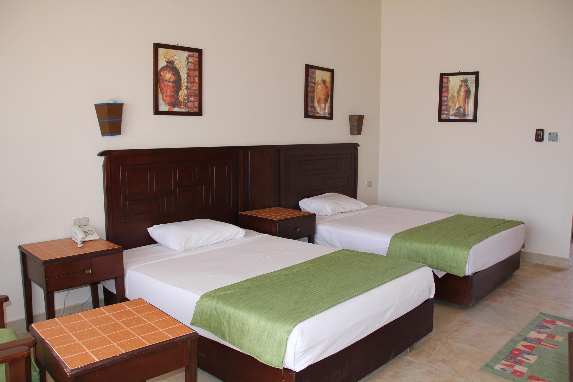 Nubian Inn Laguna Beach Resort (Adults Only) Marsa Alam ภายนอก รูปภาพ